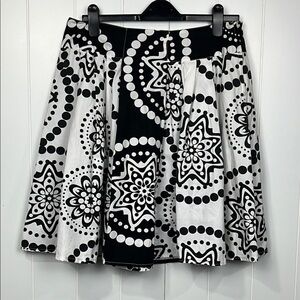 Cato Womens Skirt 10 Black & White Polka Dot Print Side Zip Pleats Full Skirt